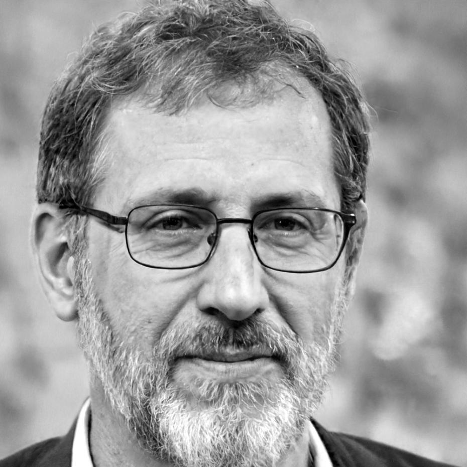 Portrait de Théophile Beaumont, formateur en gestion budgétaire